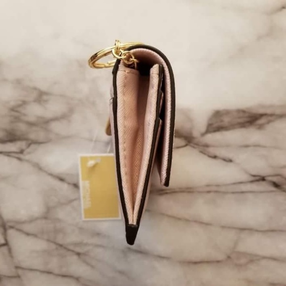 NWT Michael Kors Light Pink Card Holder Wallet - Picture 4 of 6